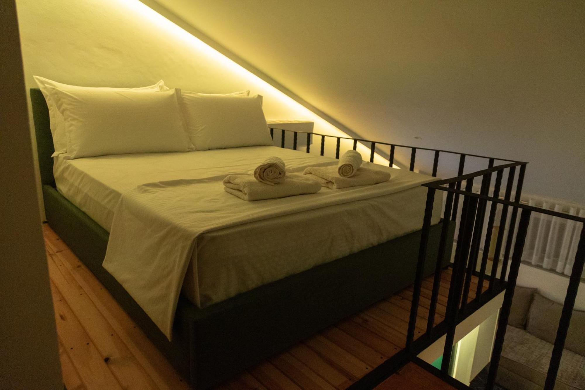 Hotel Cozy Loft-Blloku Downtown Tirana Exterior foto
